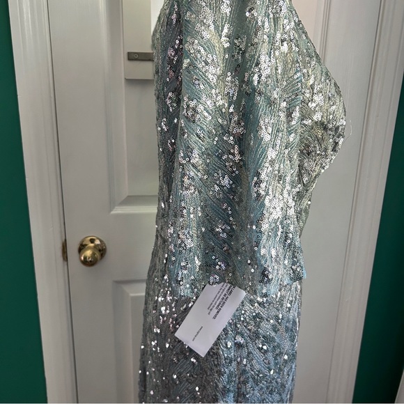 Light Aqua Sequin Long Gown, Mother of Bride/Groom 4 NWT - Picture 6 of 13
